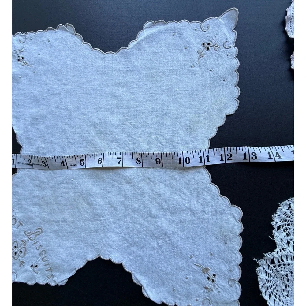 Vintage White Linen Doily Set 3pc Embroidered Lace Hot Biscuits Napkin